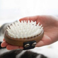 Bamboo Groom Palm-Held Brush for Pets Durable Dog Hair Brush 2020 New design Pet Brushes